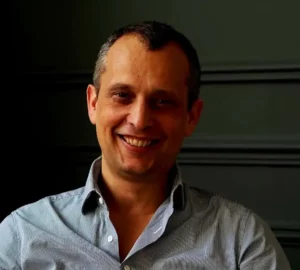 Dr Alexis Ferrari